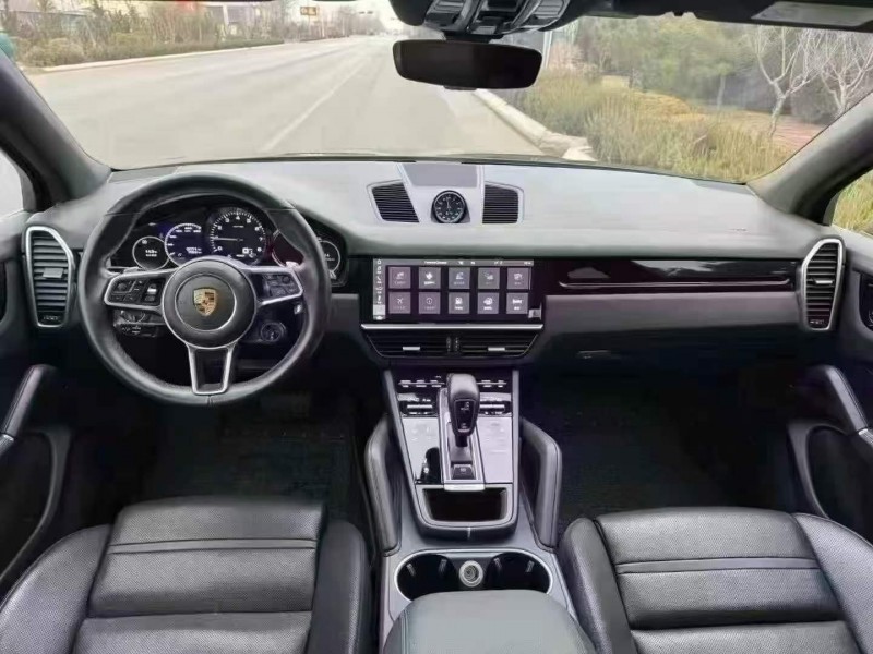 滨州21年保时捷卡宴6