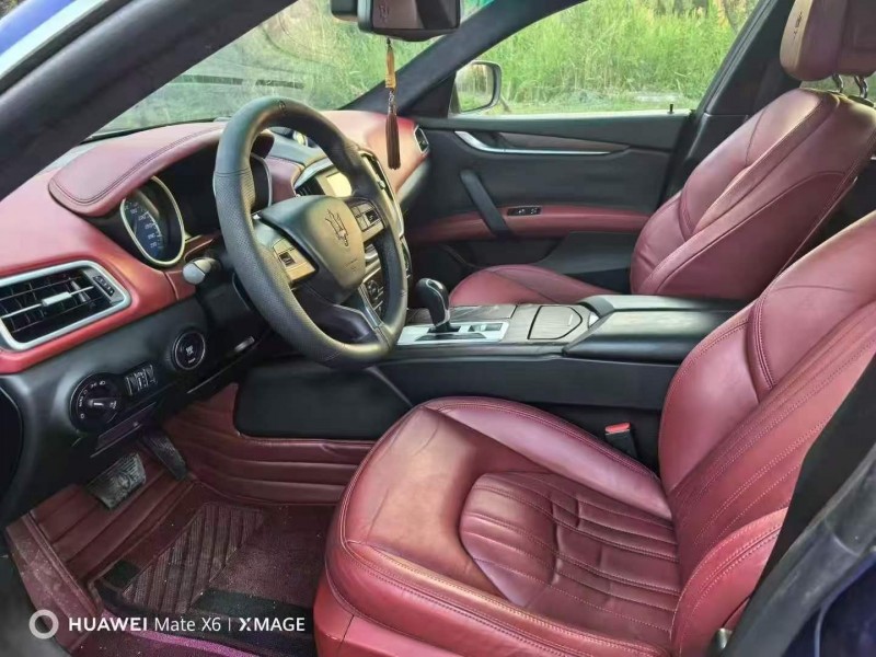 济南16年玛莎拉蒂Ghibli8