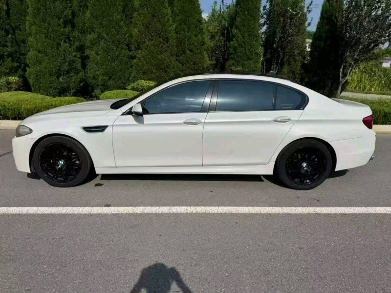 滨州14年宝马5系3