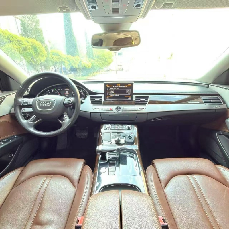 乌海15年奥迪A8L5