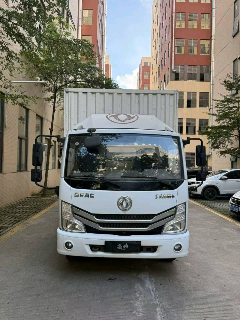 佛山22年东风多利卡1