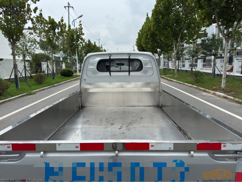 盐城23年五菱汽车荣光9