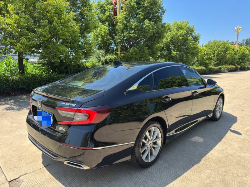 盐城21年本田雅阁4