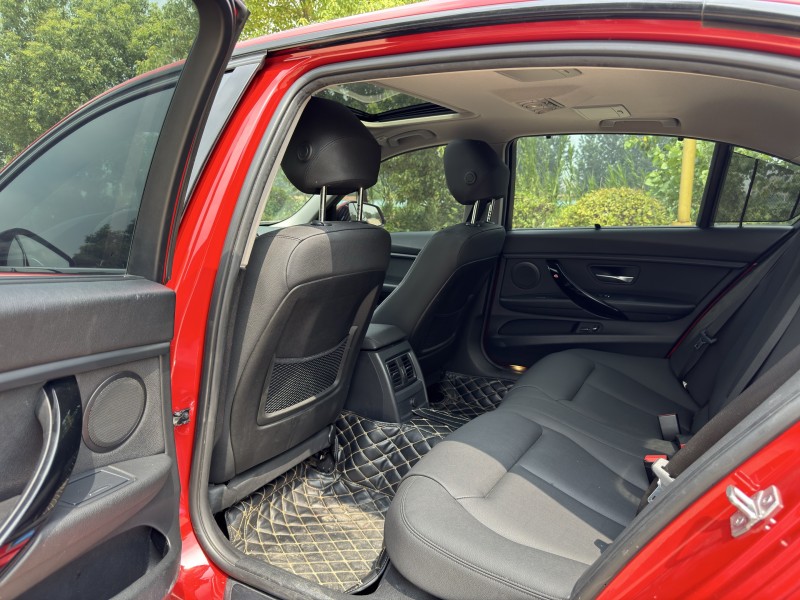 盐城17年宝马3系8