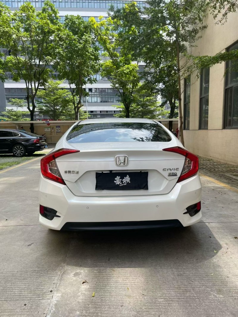 佛山19年本田思域5