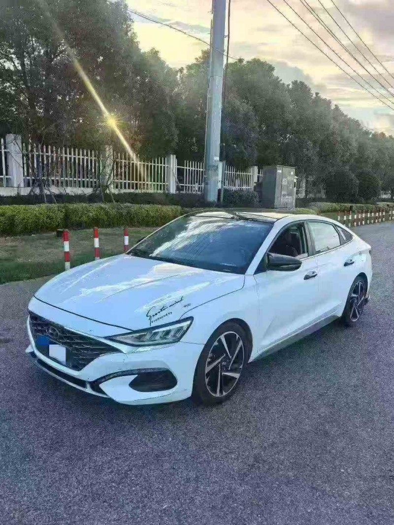 嘉兴19年现代菲斯塔2