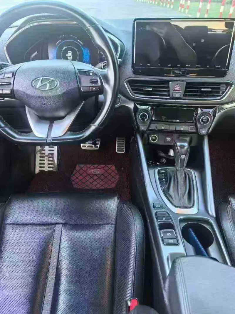 嘉兴19年现代菲斯塔5