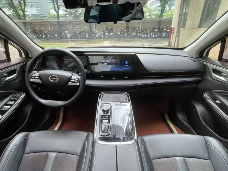 佛山23年传祺埃安S8