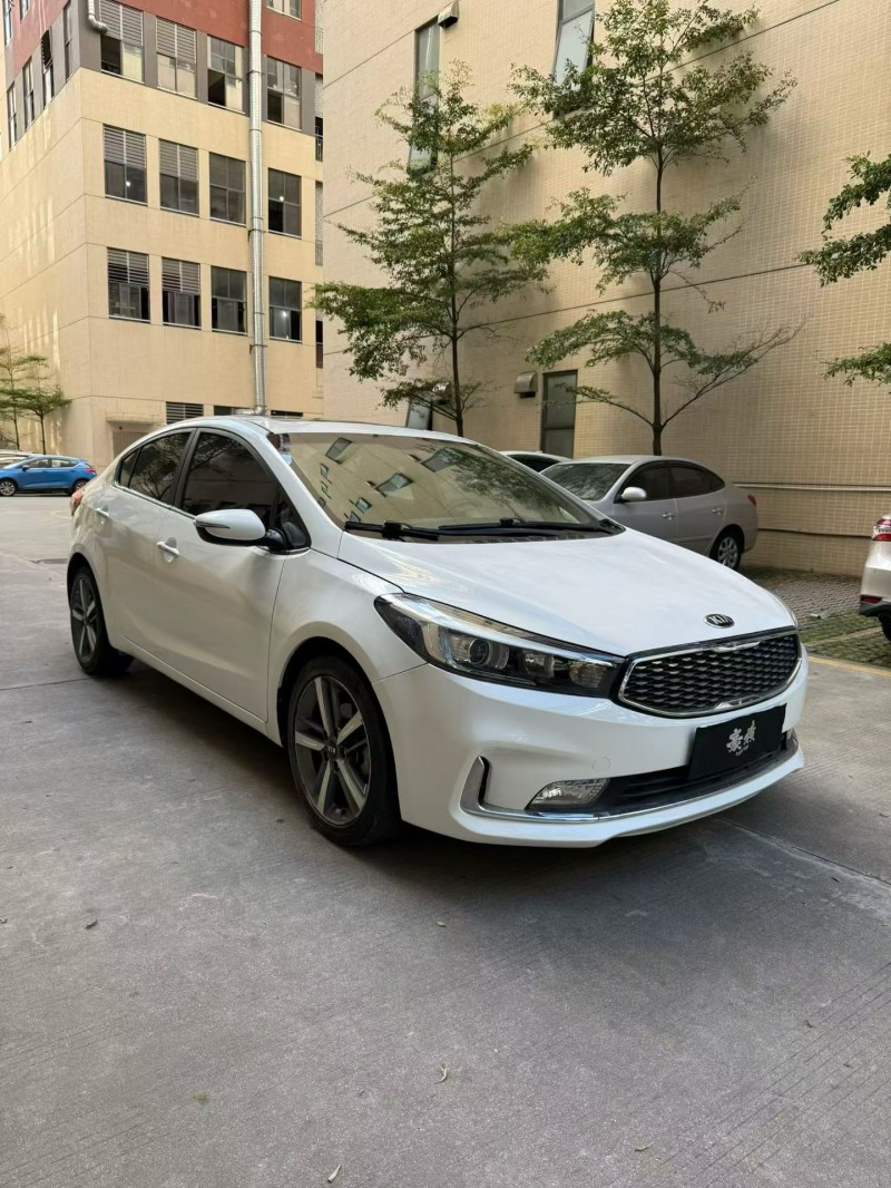 佛山19年起亚K32