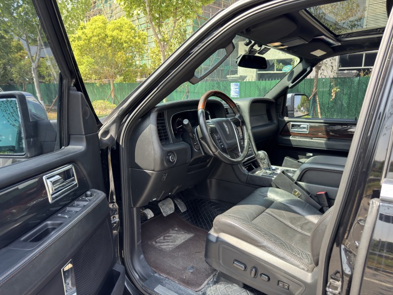 盐城16年林肯领航员6