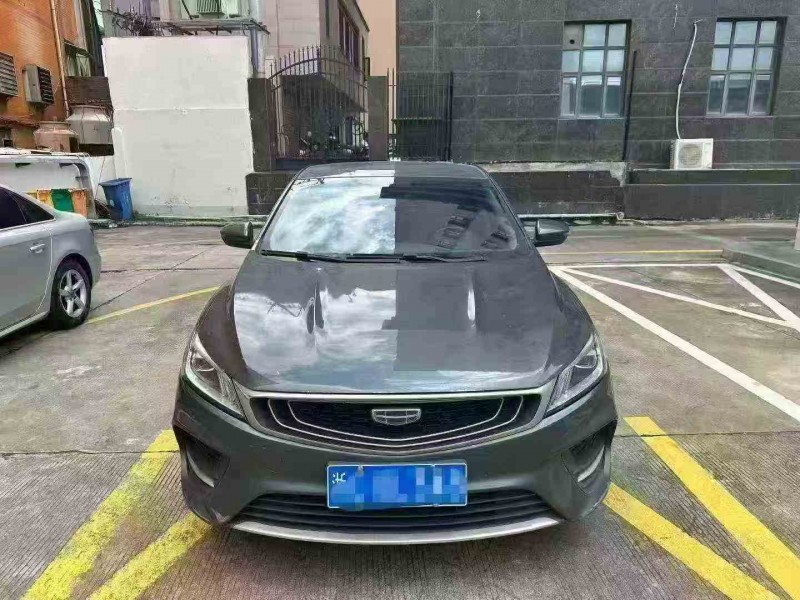 厦门18年吉利缤瑞1