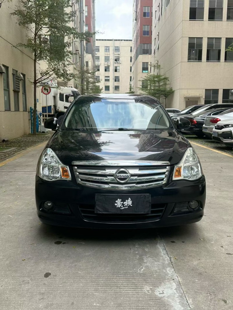 佛山17年日产轩逸1