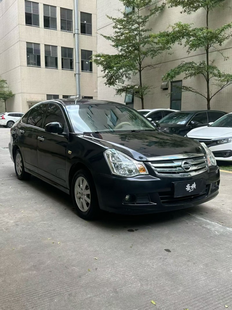 佛山17年日产轩逸2