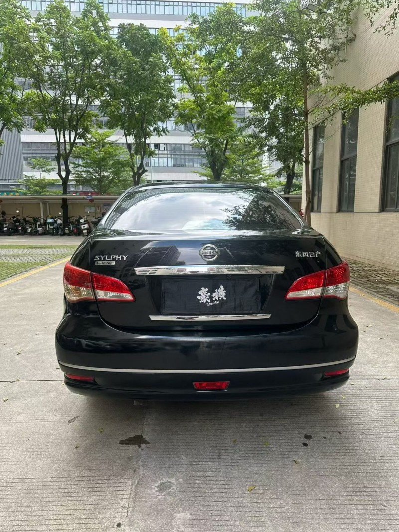 佛山17年日产轩逸3