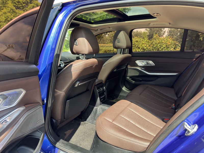 盐城20年宝马3系8