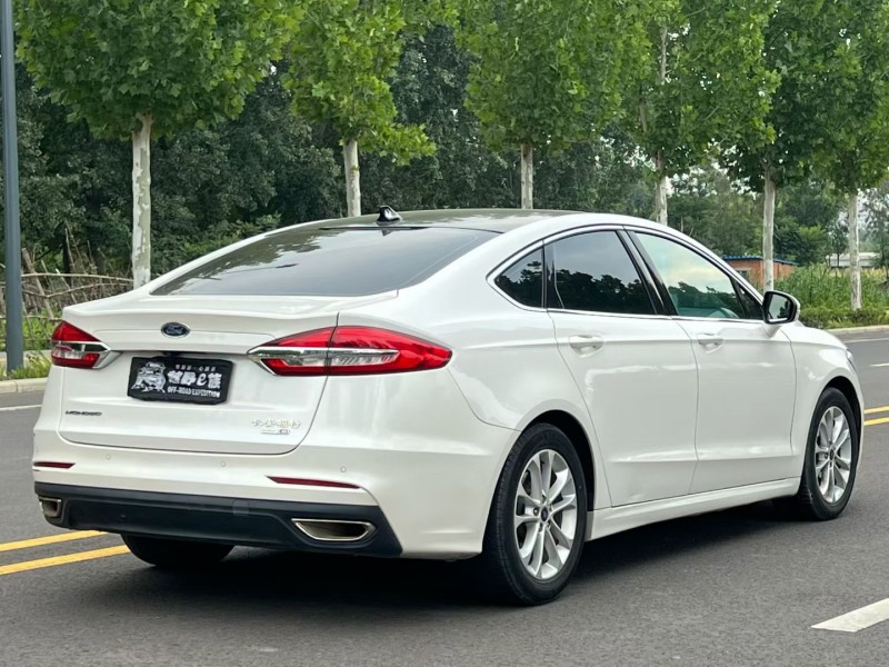 郑州20年福特蒙迪欧7