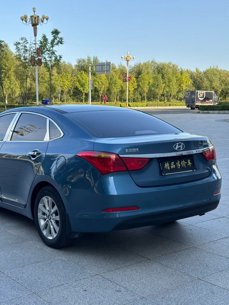 吉林15年现代名图6