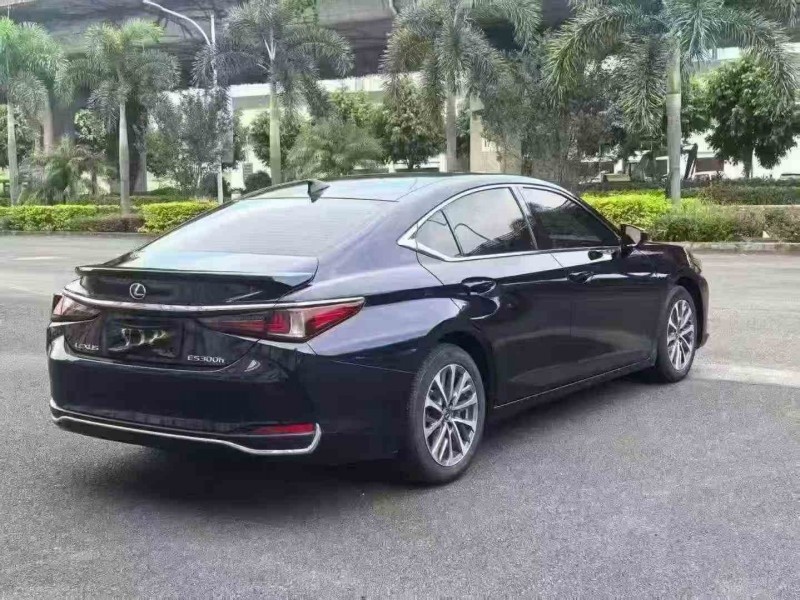 漳州23年雷克萨斯ES8