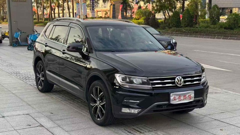 珠海20年大众途观2