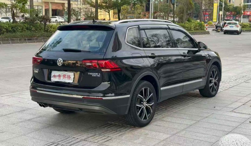 珠海20年大众途观8