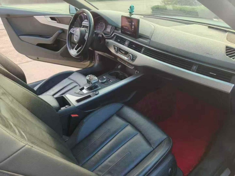 鹤壁18年奥迪A54