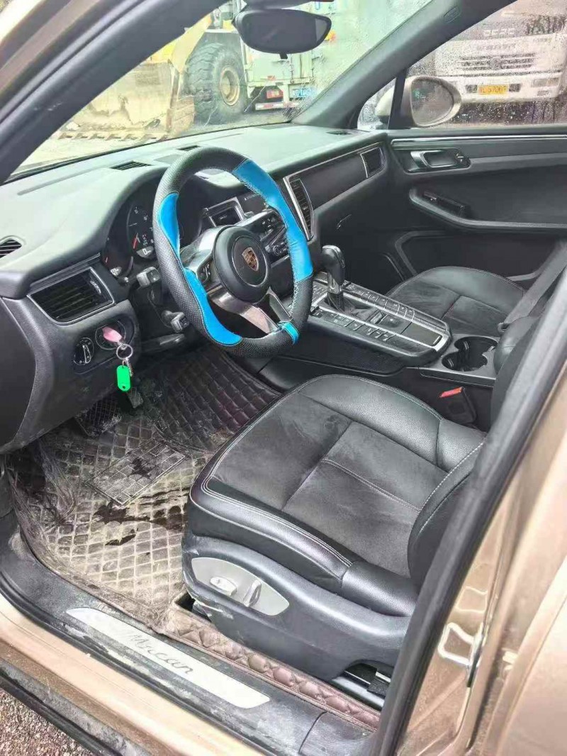 平顶山16年保时捷Macan4