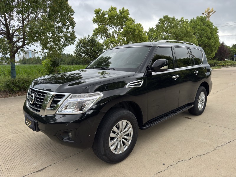 盐城19年日产途乐2