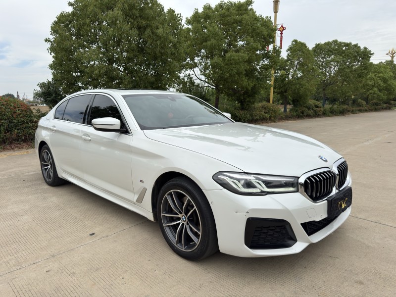 盐城21年宝马5系3