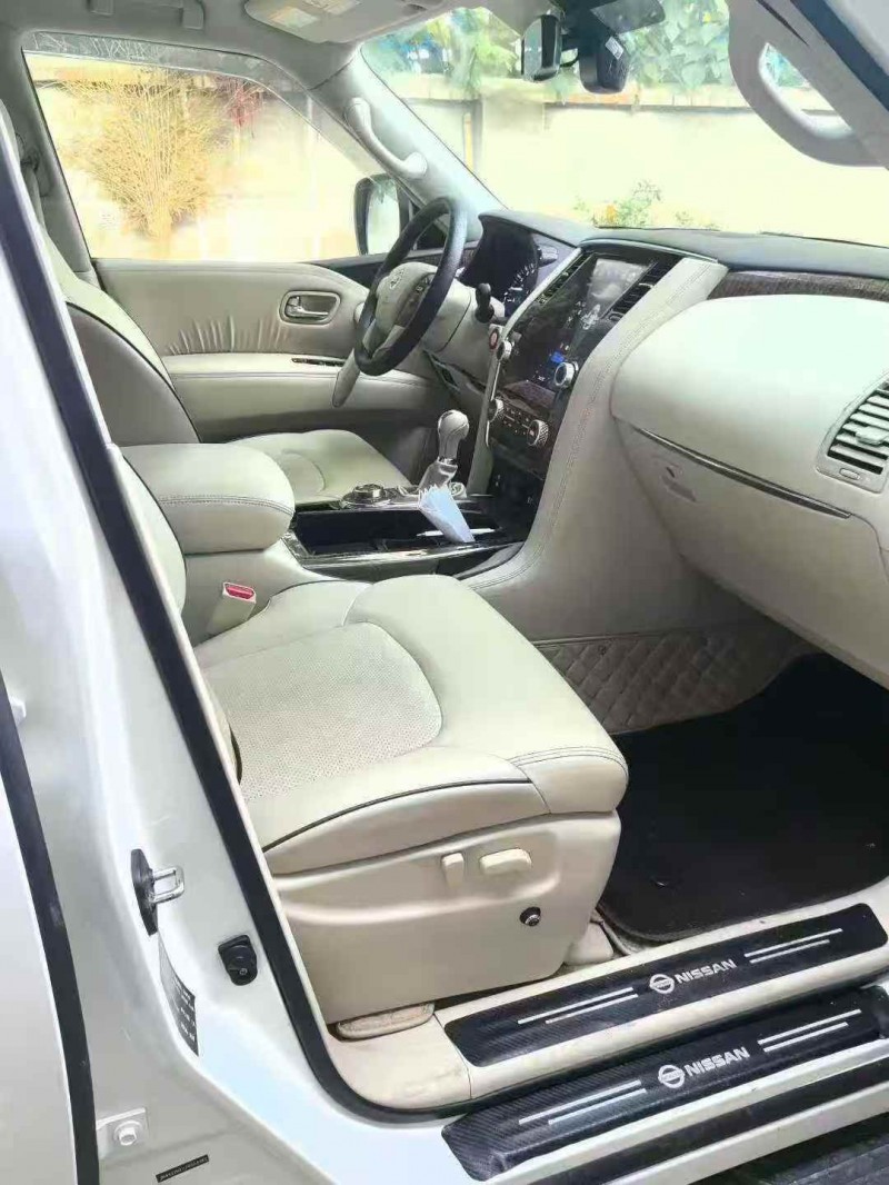 三明19年日产途乐3