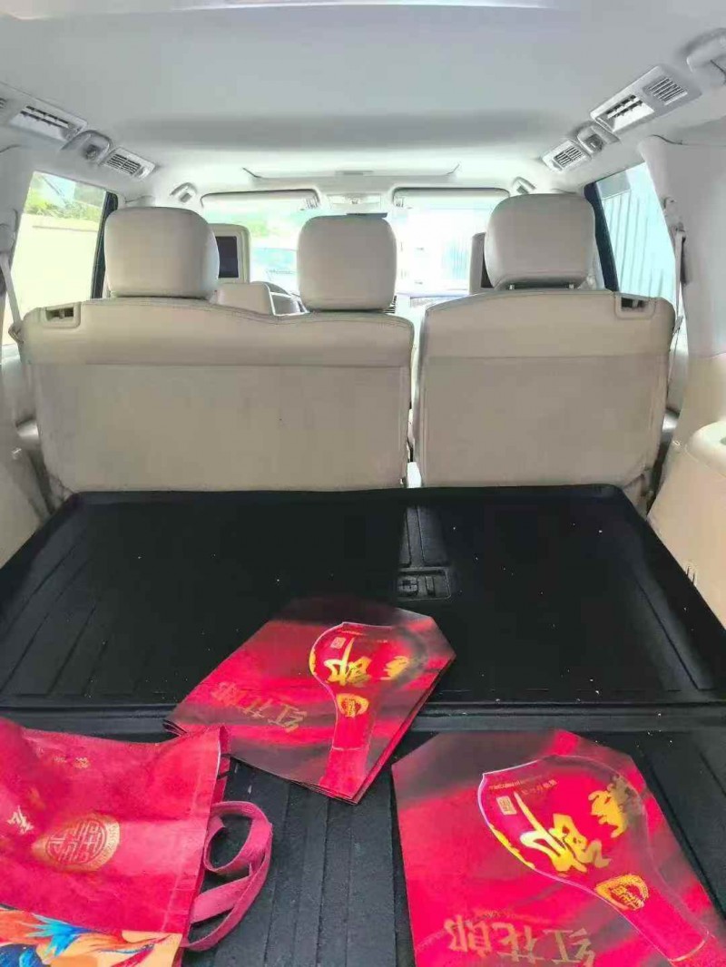 三明19年日产途乐8