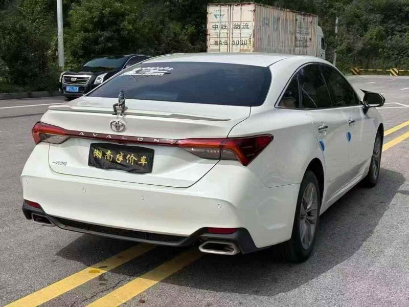 邵阳20年丰田亚洲龙7