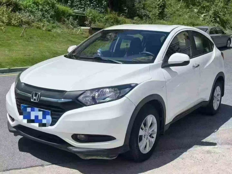 泉州16年本田缤智3