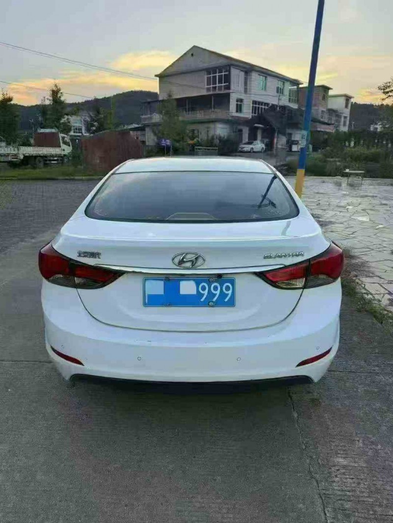 莆田17年现代朗动9