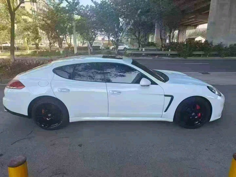 温州15年保时捷帕拉梅拉2