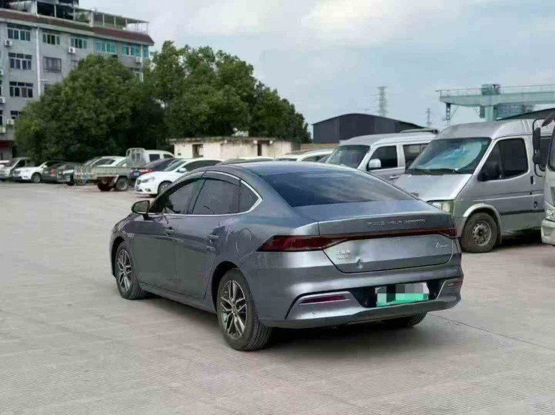 杭州22年比亚迪秦6