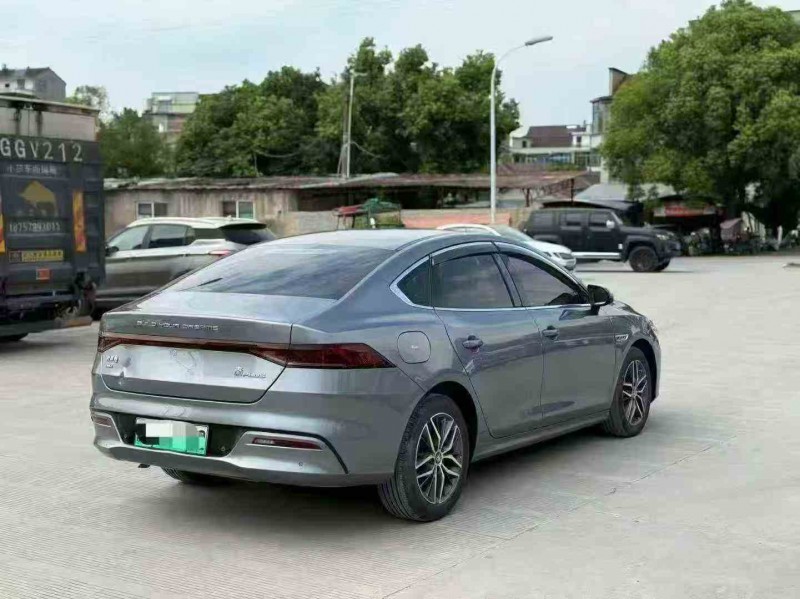 杭州22年比亚迪秦9