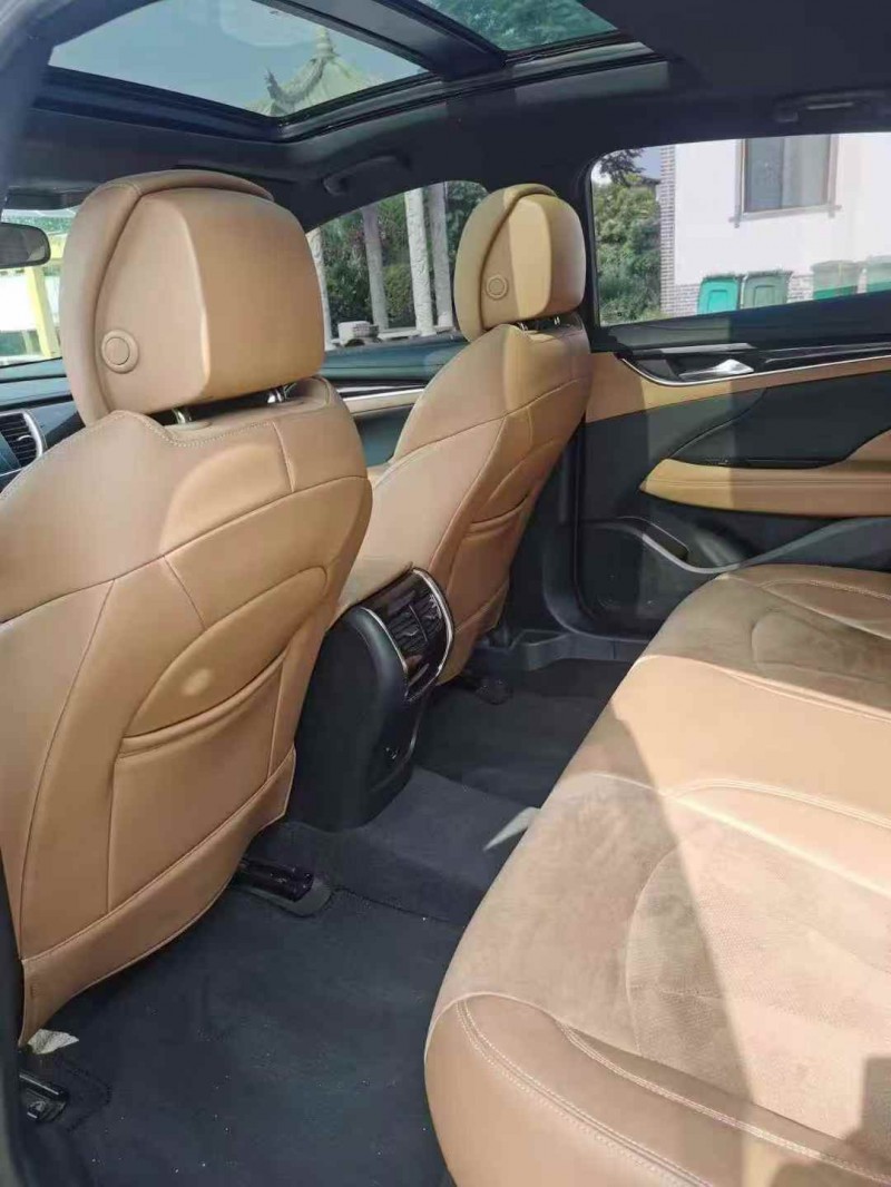 淮安17年别克君越5