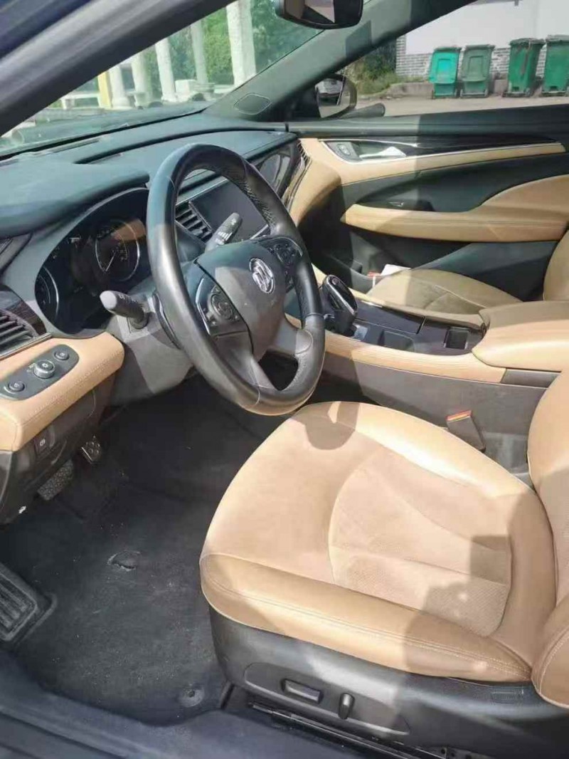 淮安17年别克君越6