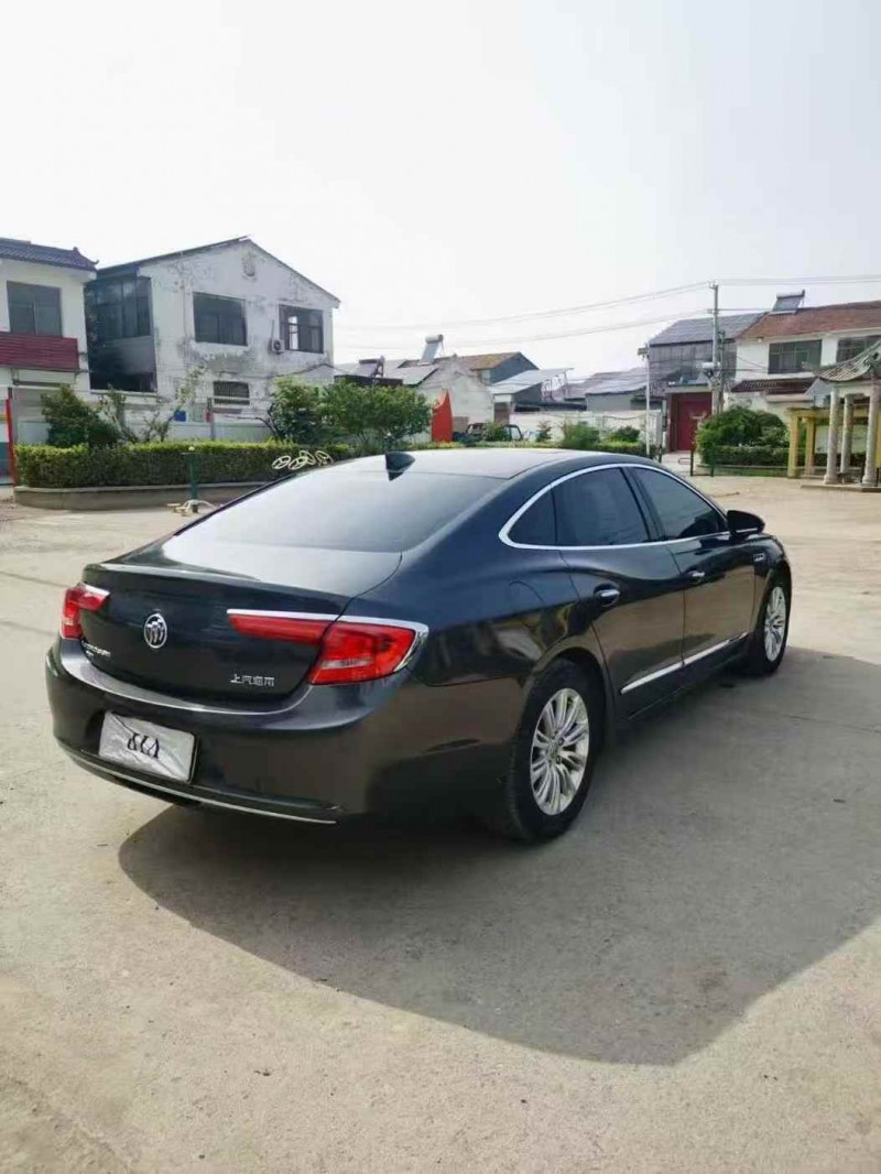 淮安17年别克君越7