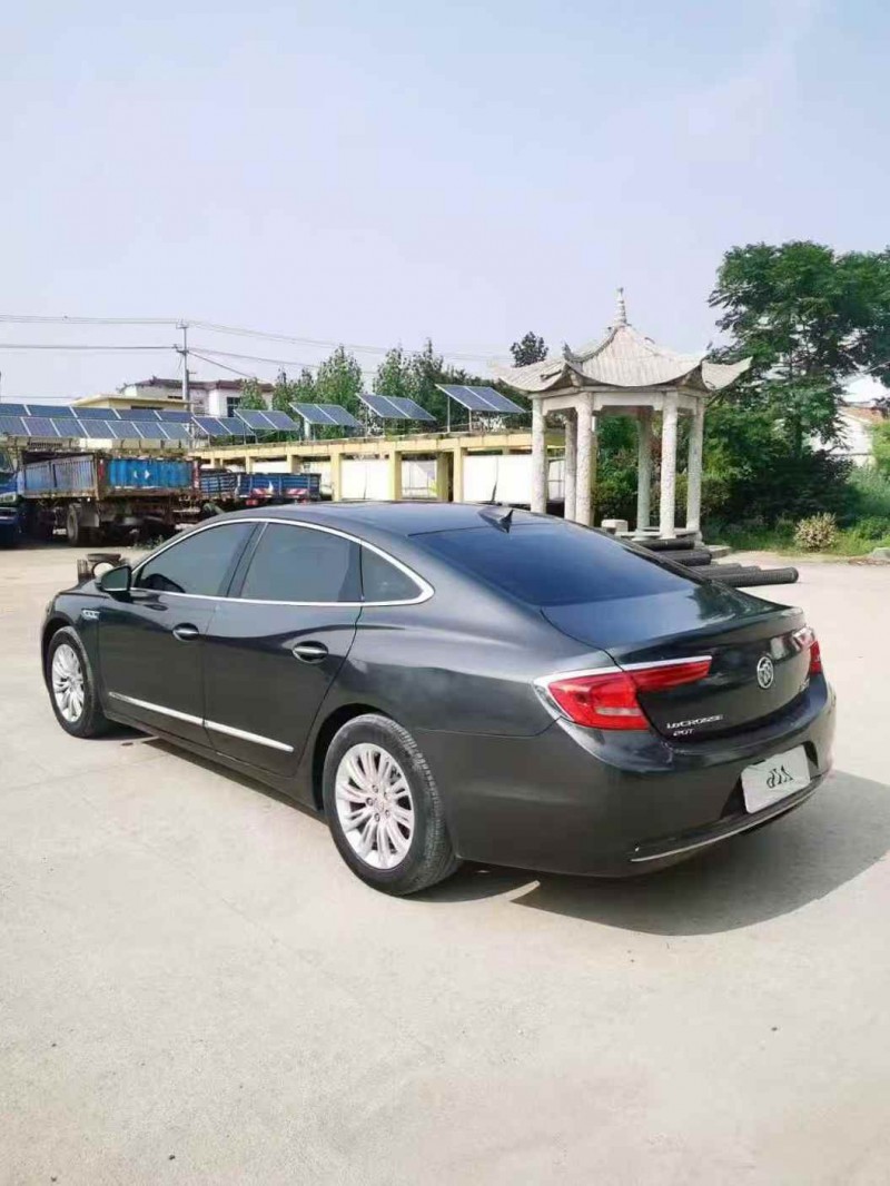 淮安17年别克君越9