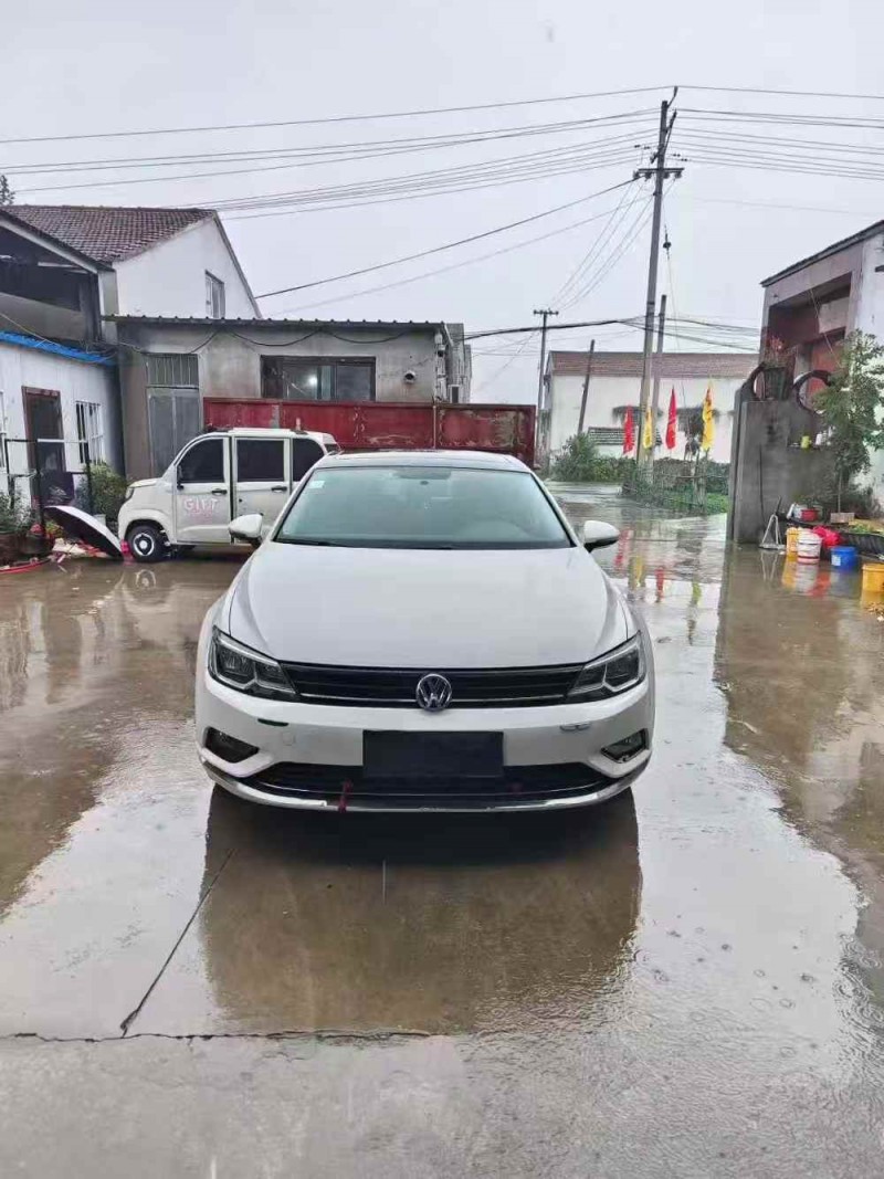 徐州18年大众凌渡1