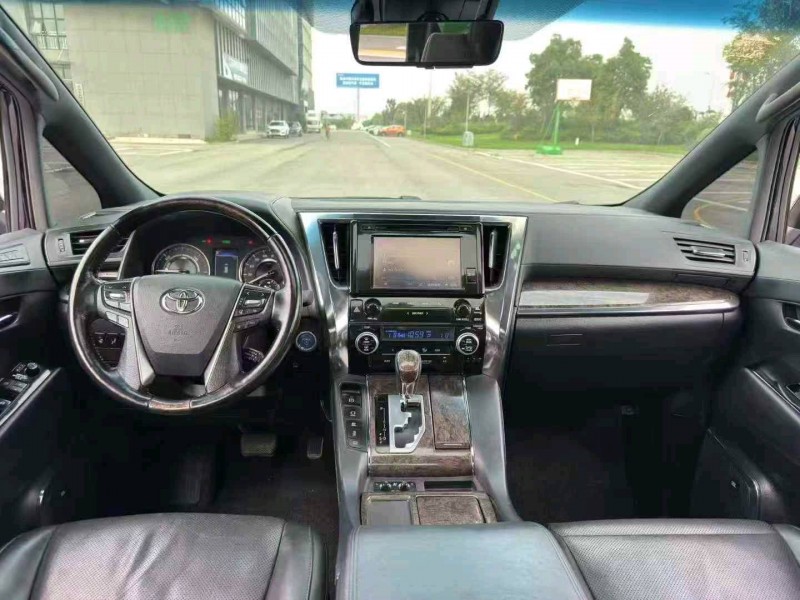 连云港19年丰田威尔法7