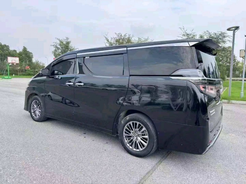 连云港19年丰田威尔法9