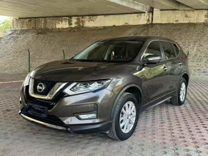 湖州20年日产奇骏2