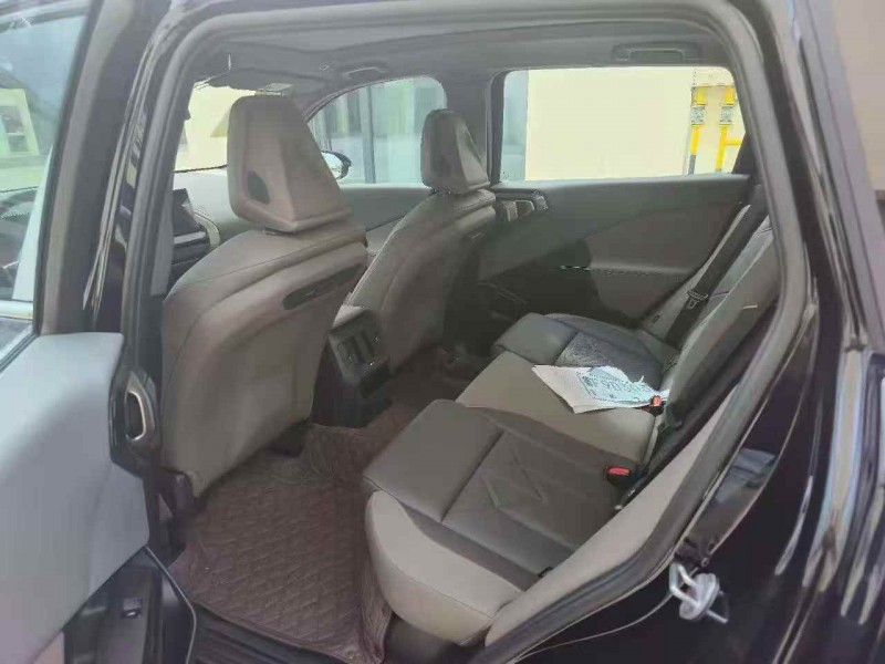 东营25年宝马X38