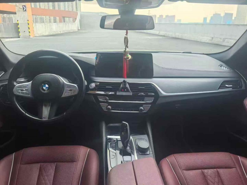 淮安23年宝马5系7