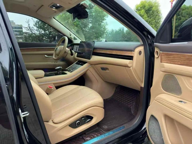 常州23年华为智选问界6