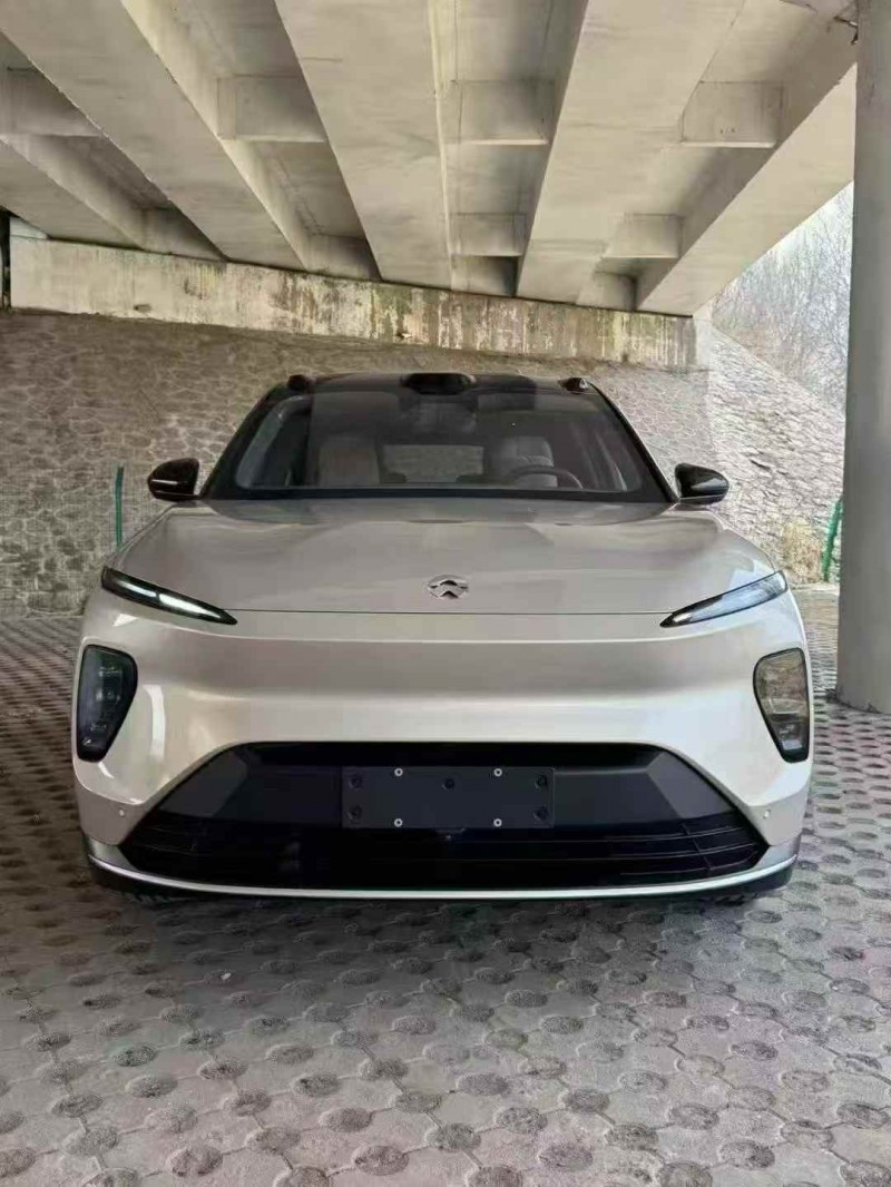 嘉兴25年蔚来ES81