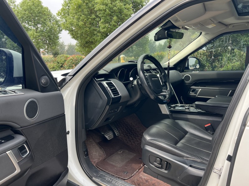 盐城16年路虎揽胜运动7