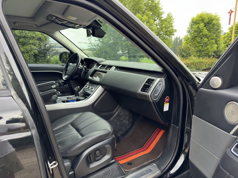 盐城17年路虎揽胜运动7